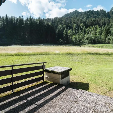 Appartement Confortable à Châtel, 3 Pièces, Pour 5 Personnes - Fr-1-676-174 *